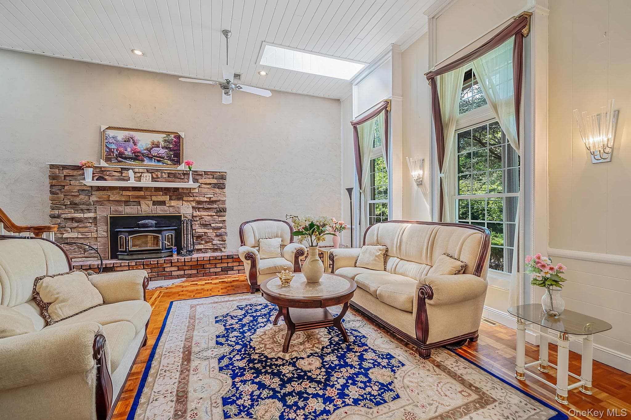 23 Colonial Drive thumbnail 9