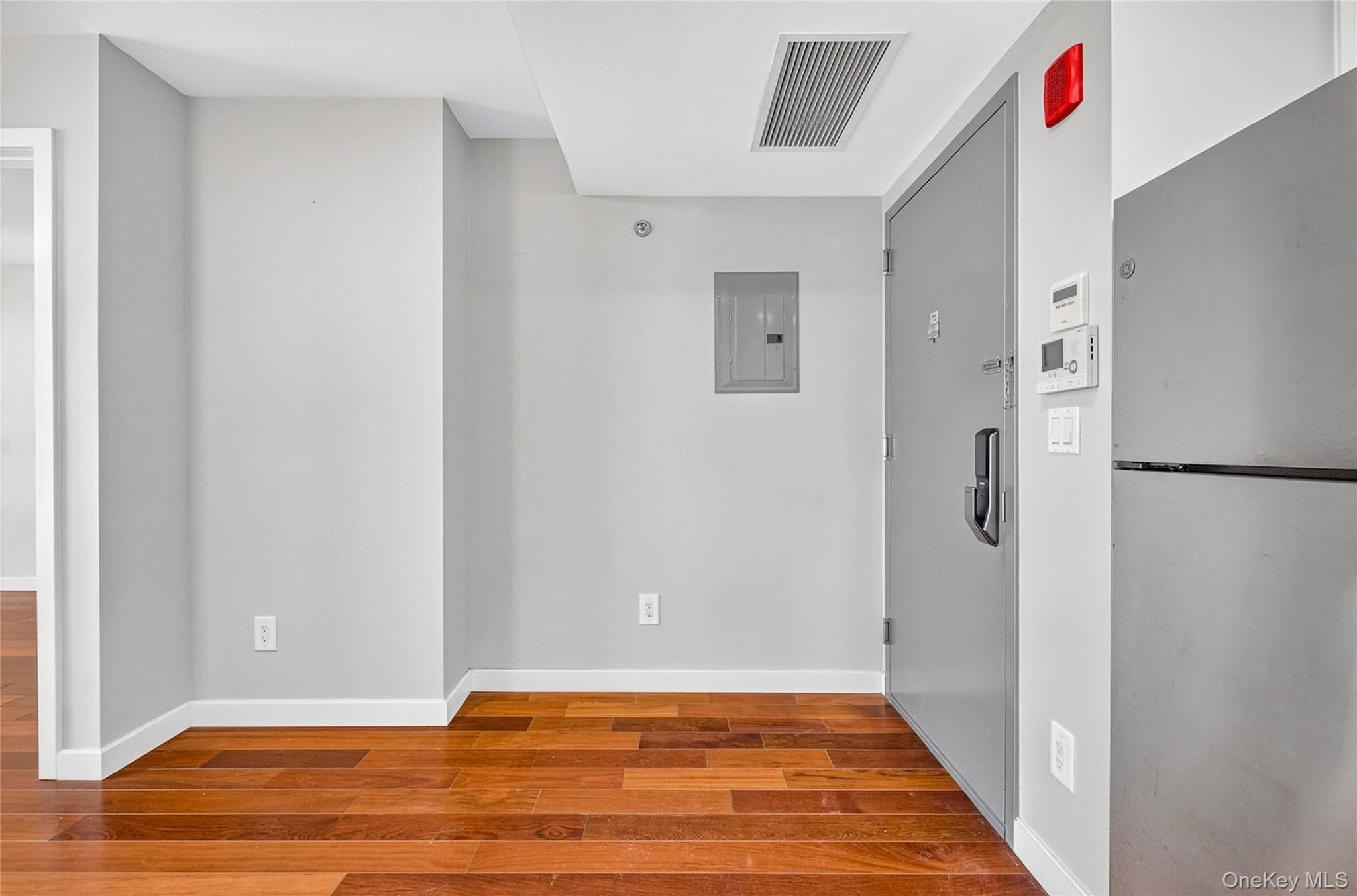 142-38 37th Avenue Unit: 9F thumbnail 2
