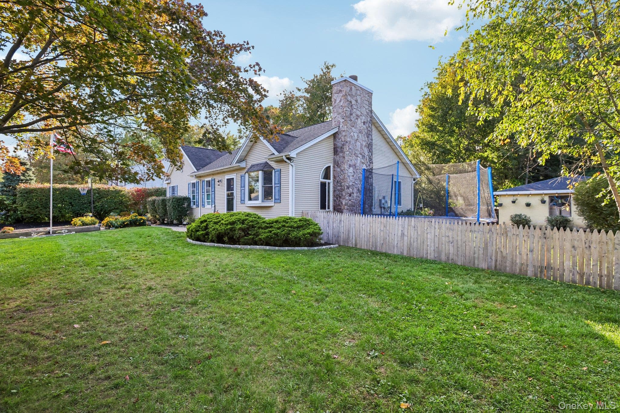 82 Medway Avenue thumbnail 5