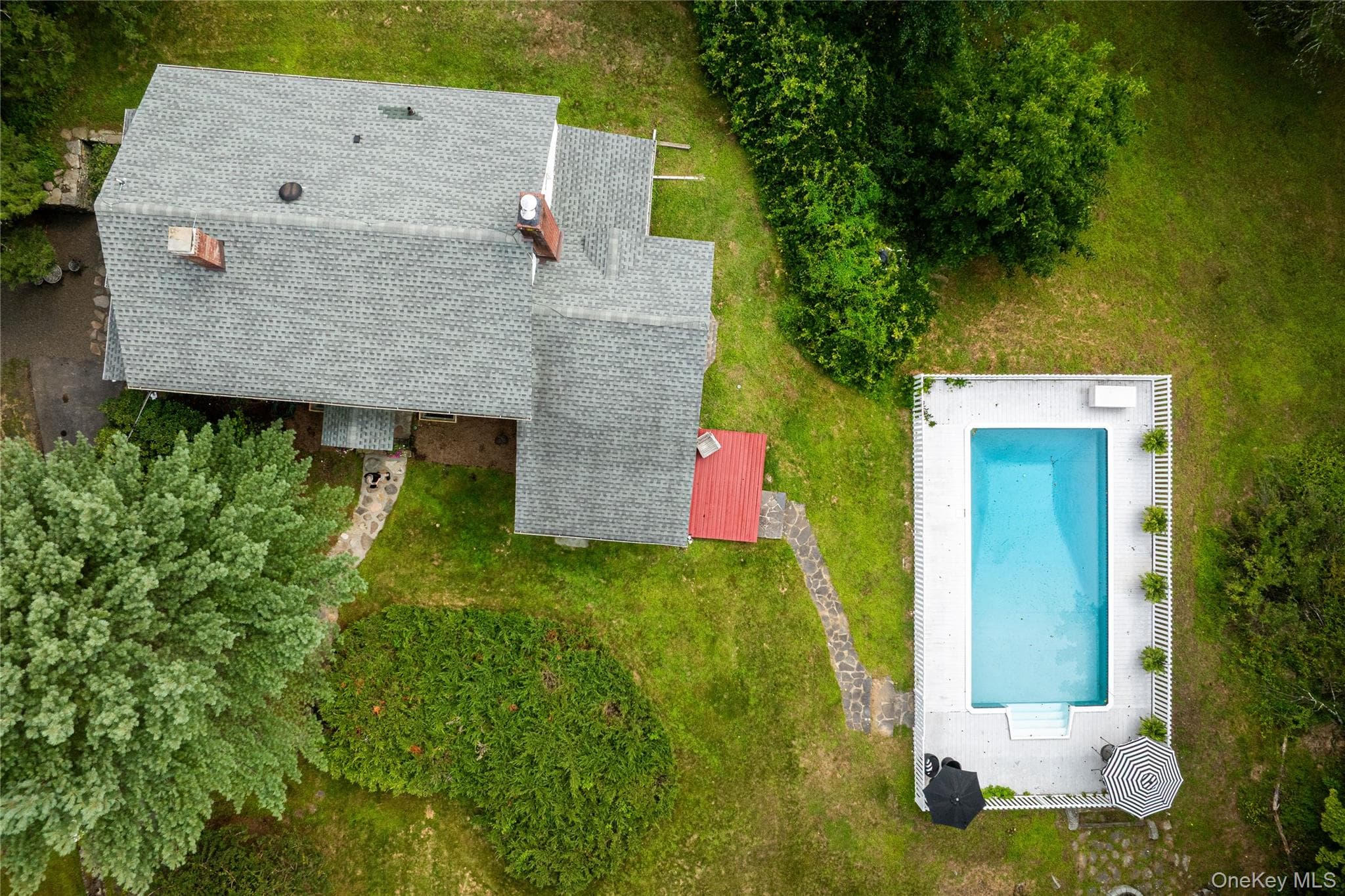 111 Upper Cherrytown Road thumbnail 33