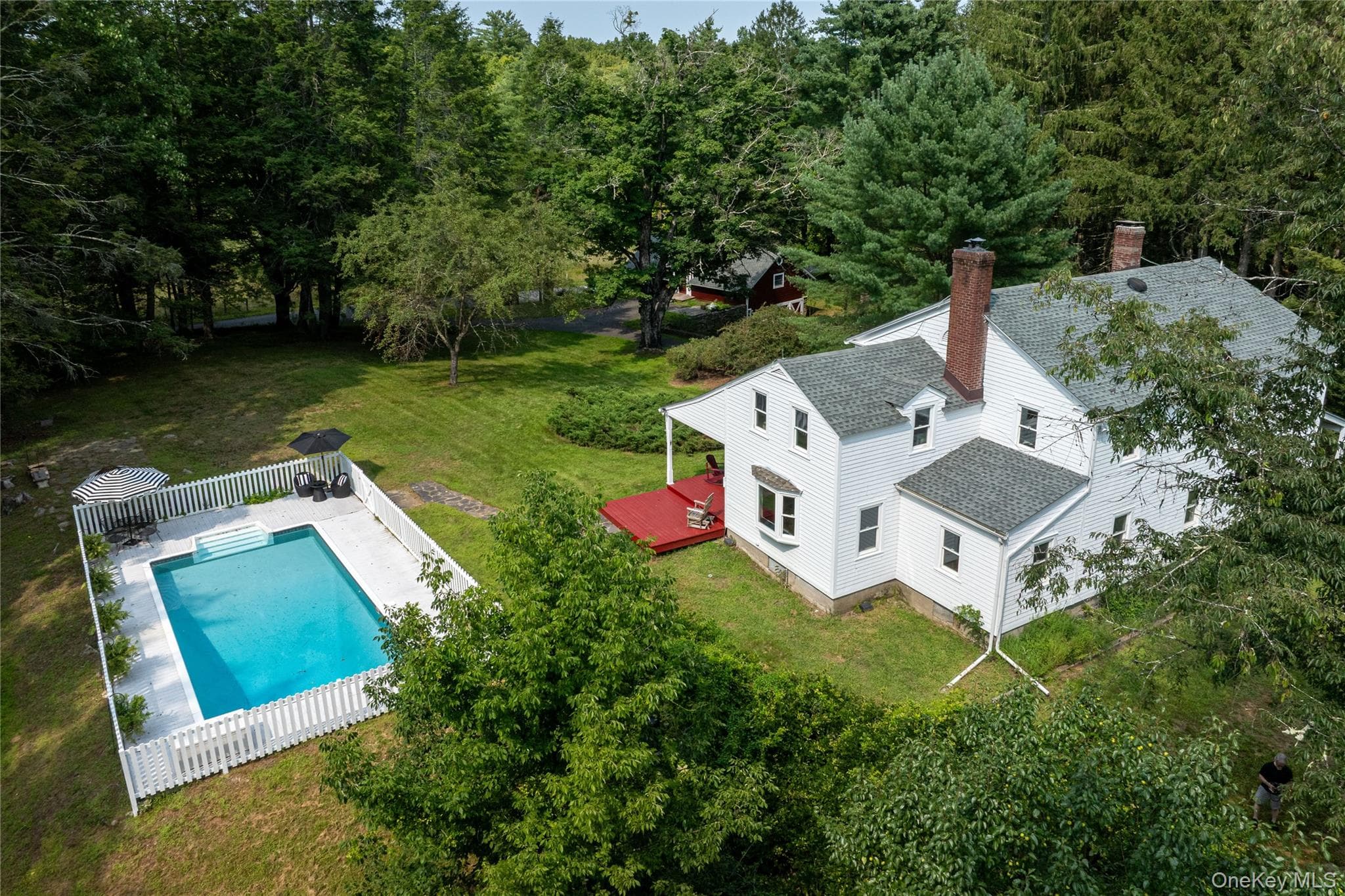 111 Upper Cherrytown Road thumbnail 6