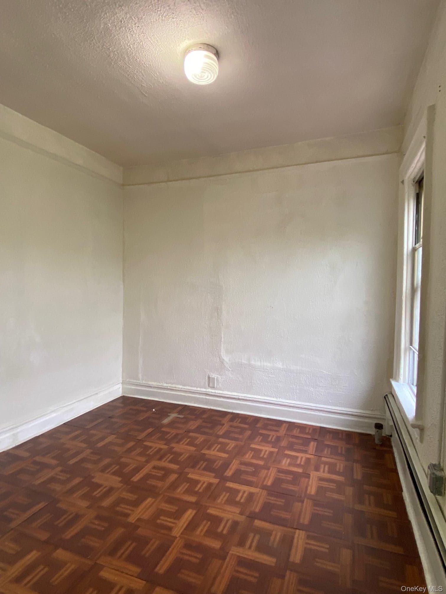 1463 Saint Lawrence Avenue thumbnail 10