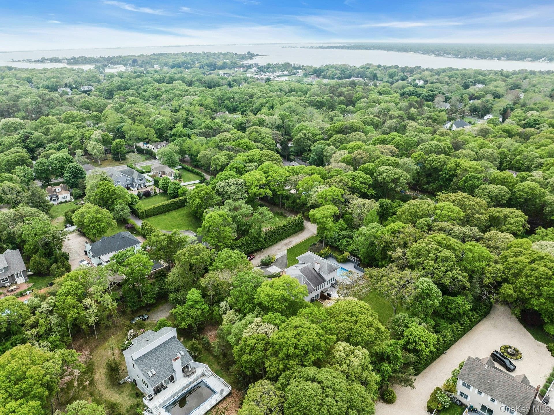 39 Bay Avenue, Hampton Bays
