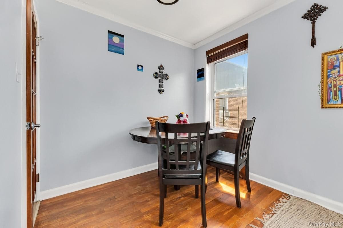105-34 65th Avenue Unit: 6E thumbnail 2