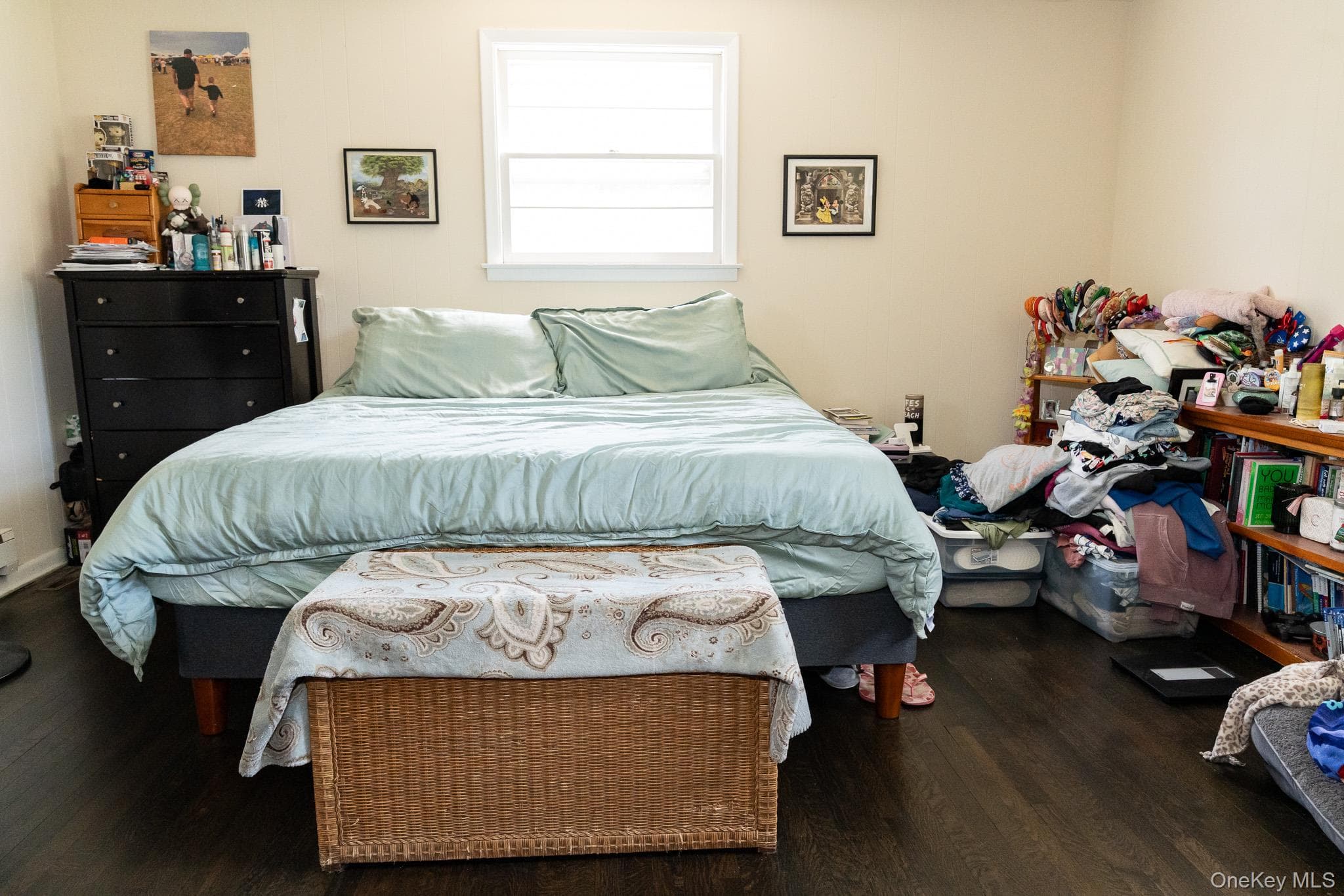 1405 Bay Avenue thumbnail 4