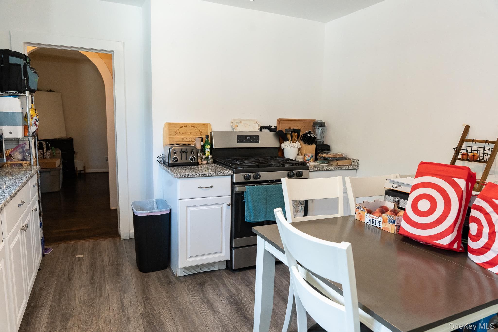 1405 Bay Avenue thumbnail 15