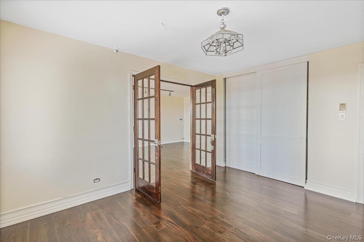 18-15 215th Street Unit: 10 P thumbnail 10