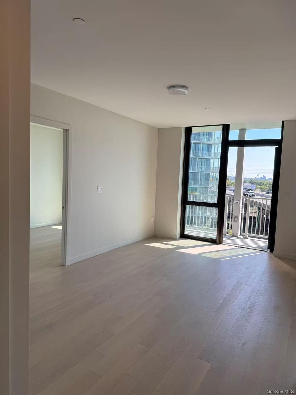 131-02A 40th Road Unit: 6G thumbnail 9
