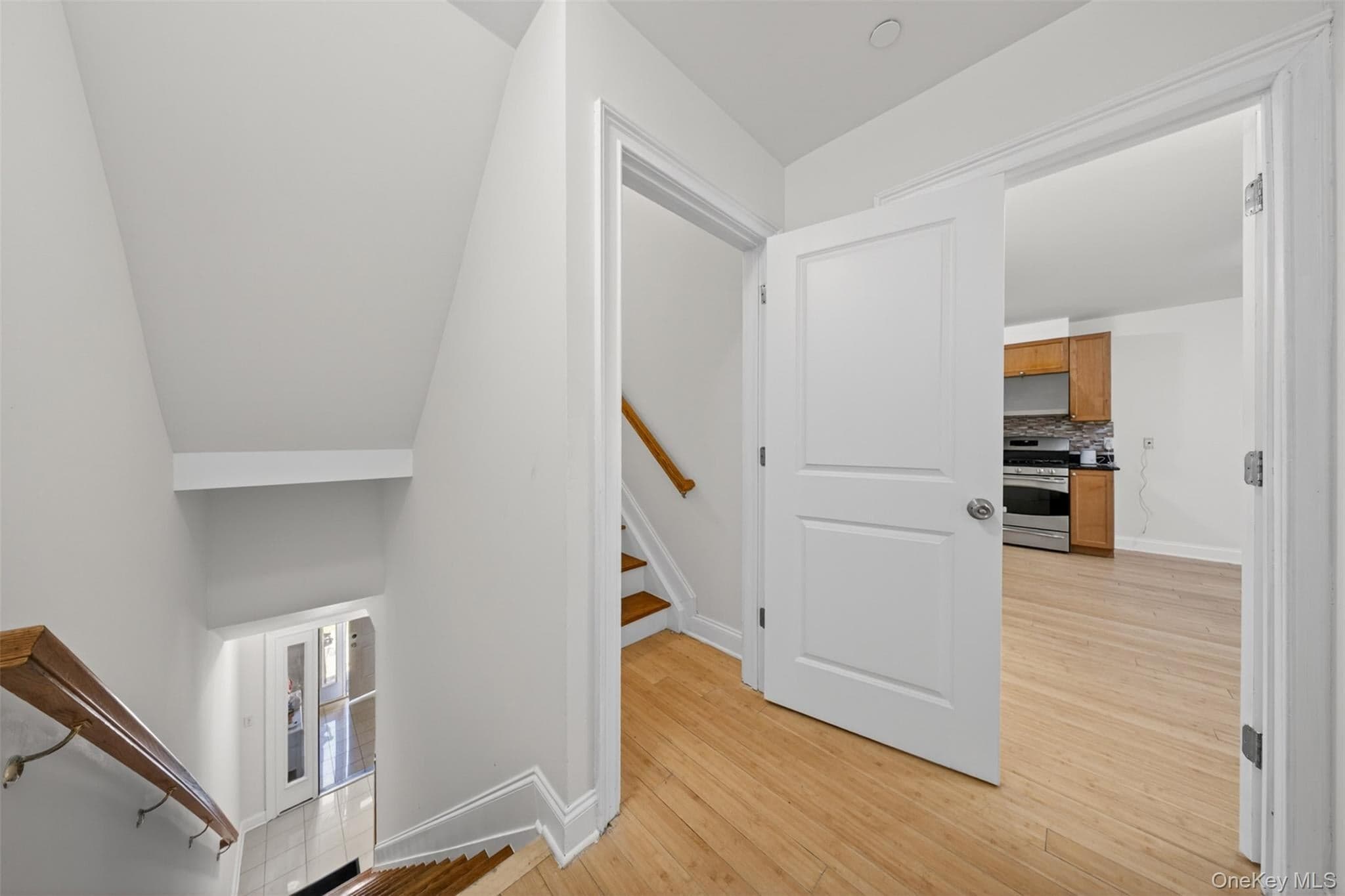 343 Soundview Lane thumbnail 16