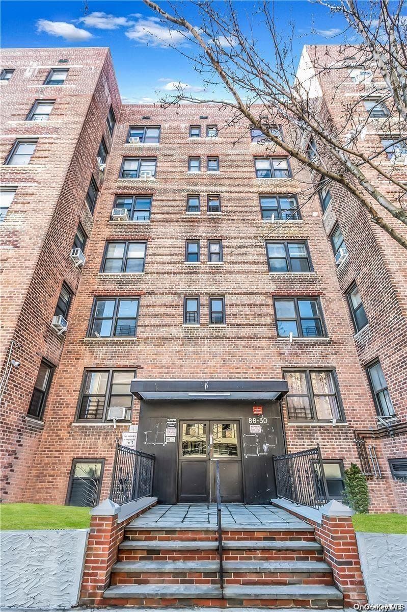 88-30 182 Street Unit: 4D thumbnail 20