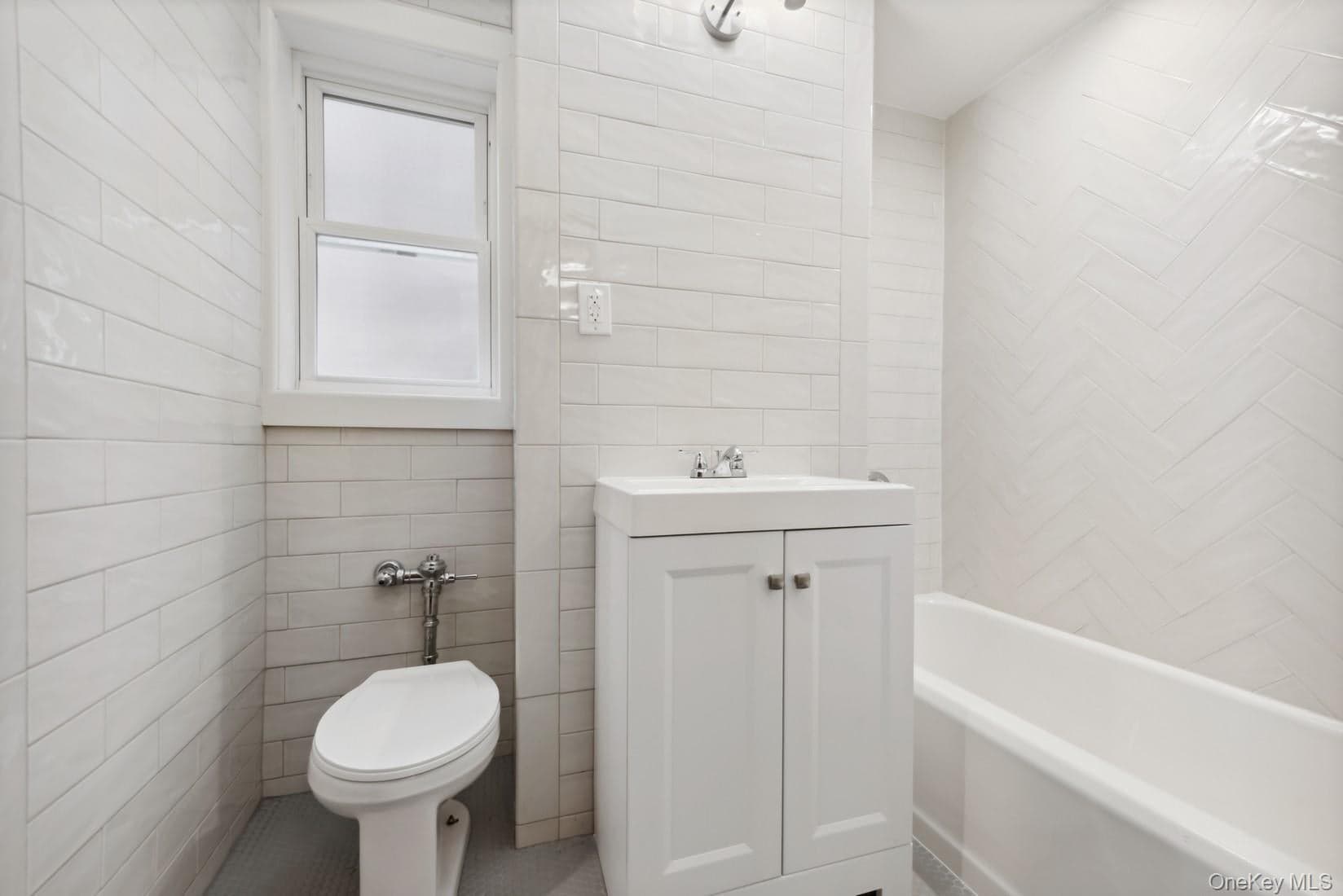 64-23 Alderton Street Unit: PH thumbnail 8