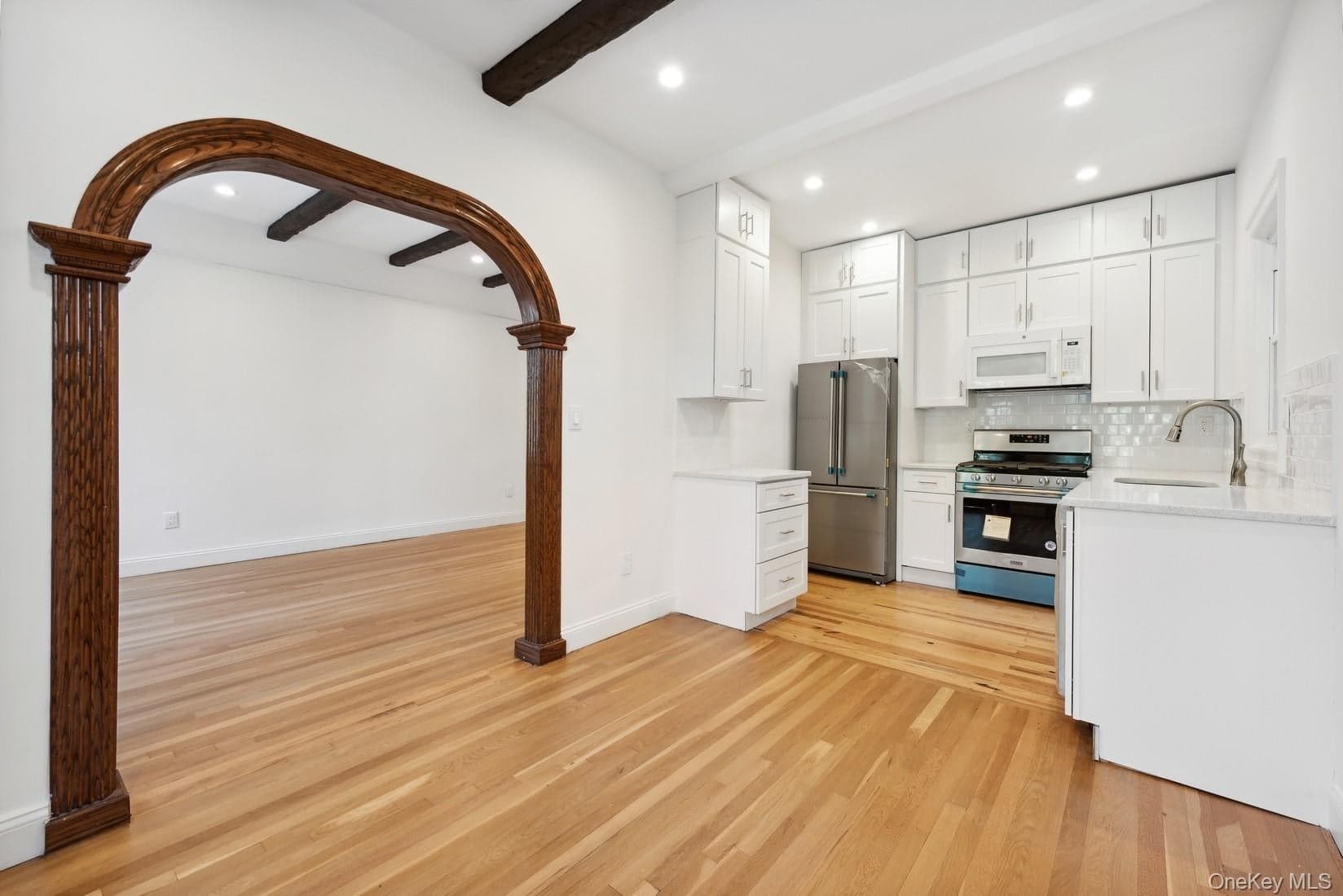 64-23 Alderton Street Unit: PH thumbnail 4