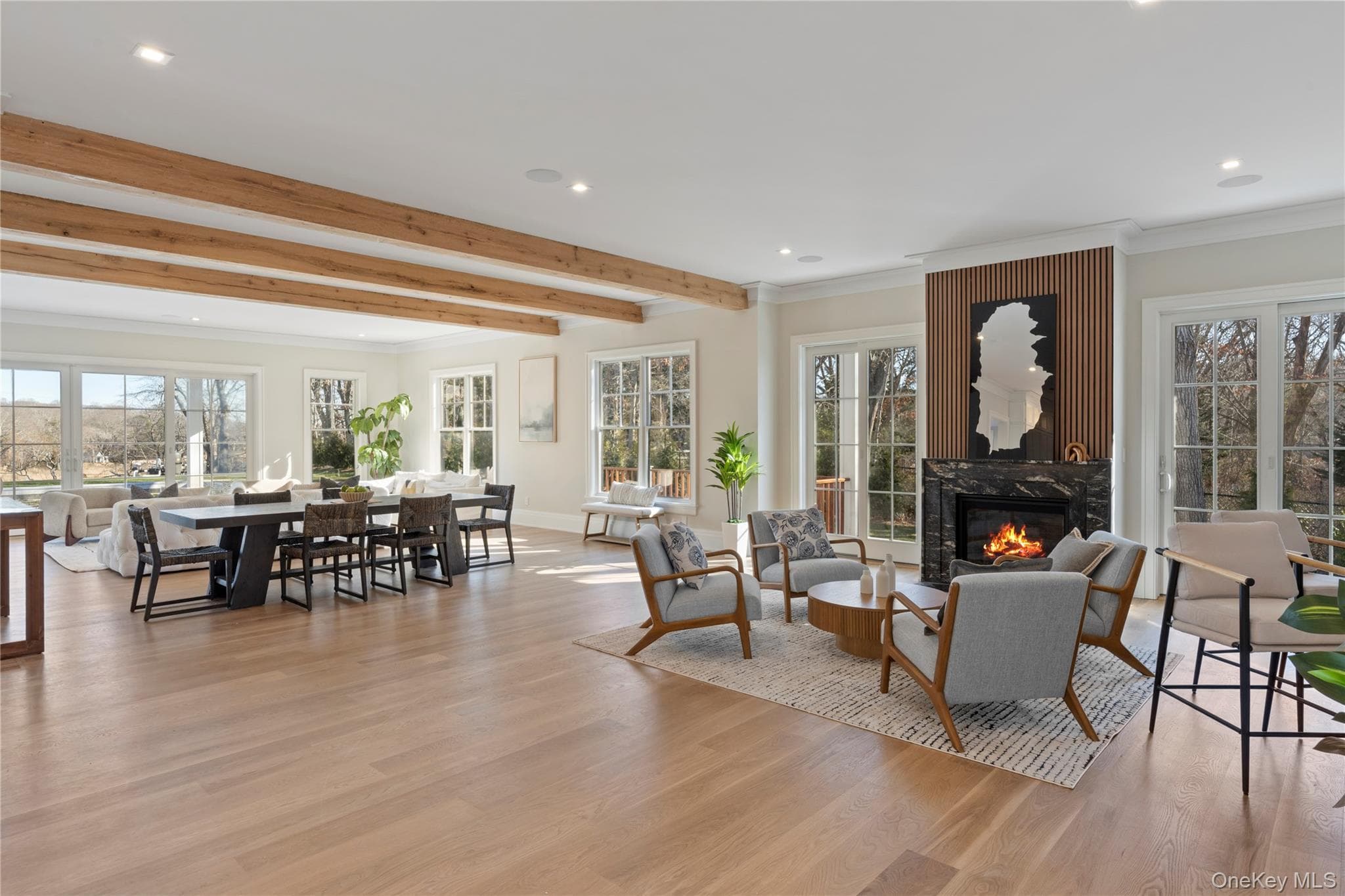 2590 Cox Neck Road thumbnail 2