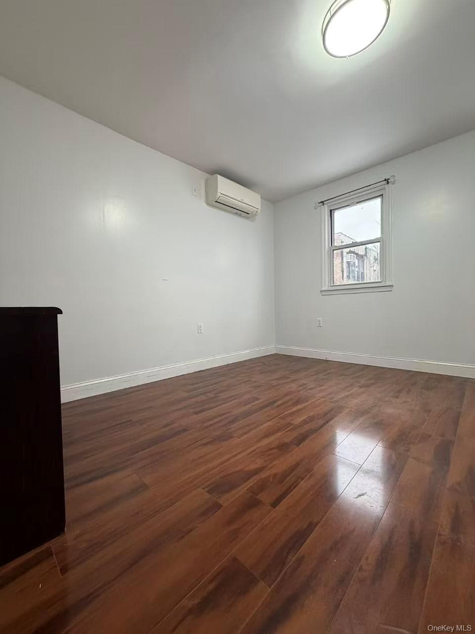 3810 Neptune Avenue thumbnail 8