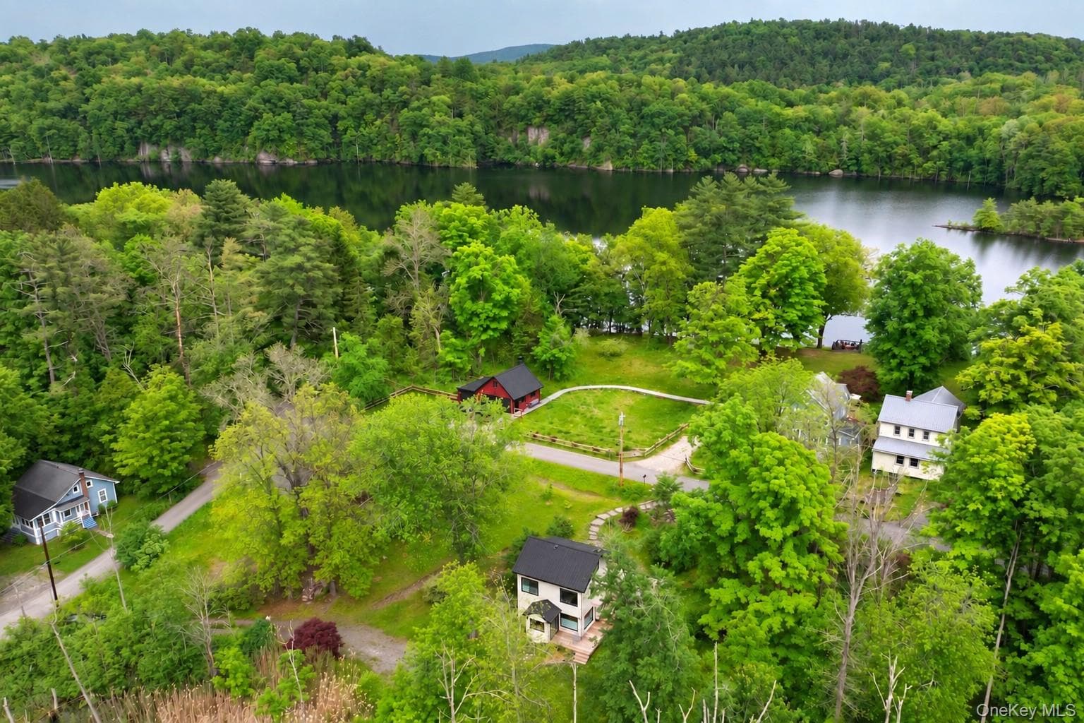 18 Lake Hill Road thumbnail 31
