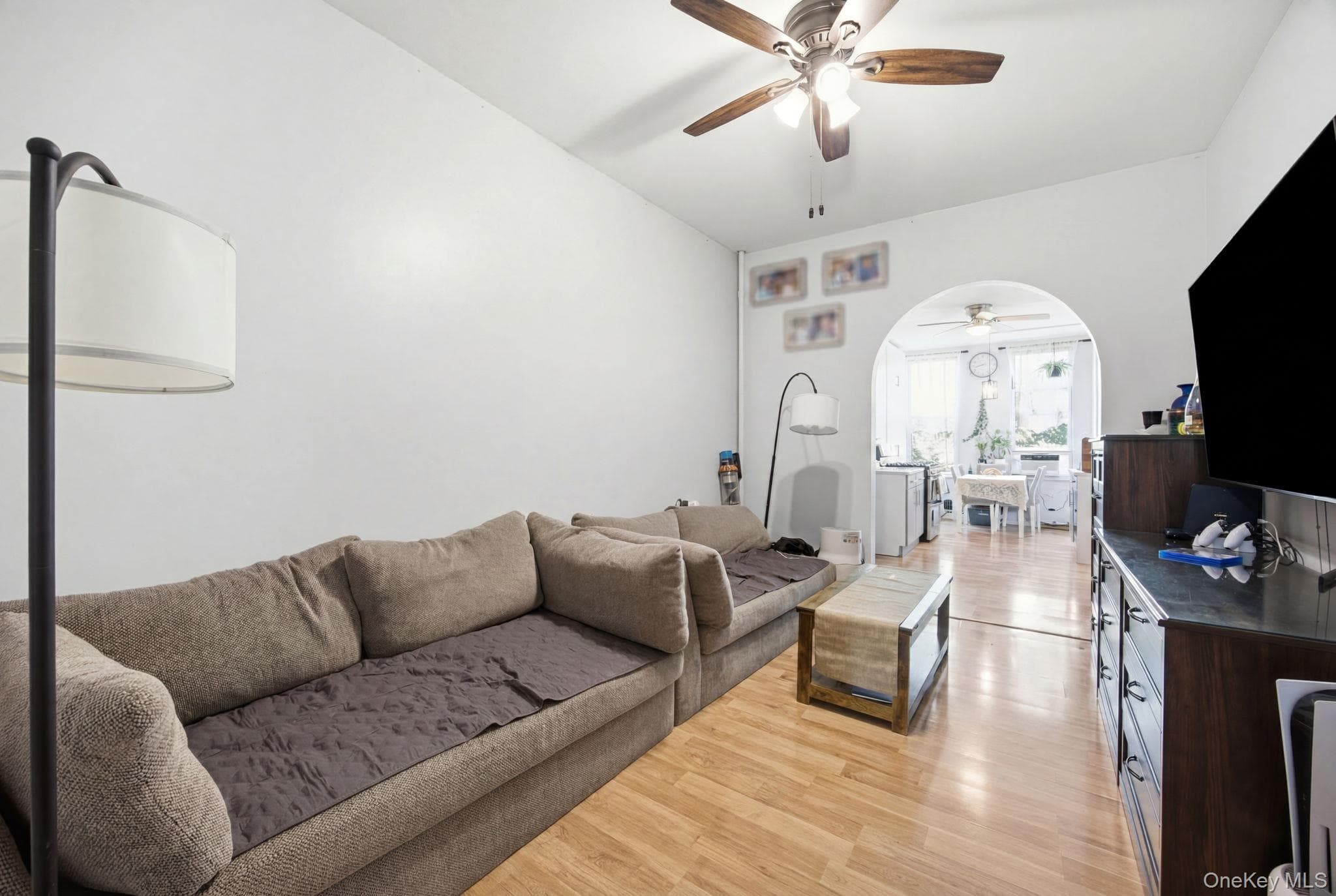 317 Eckford Street thumbnail 20