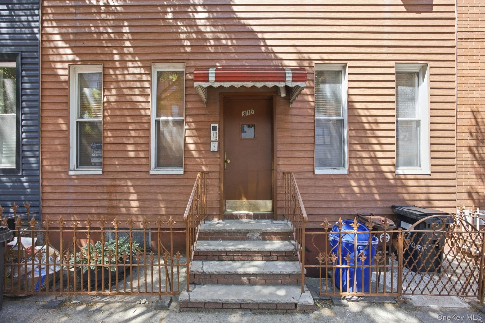 317 Eckford Street thumbnail 2