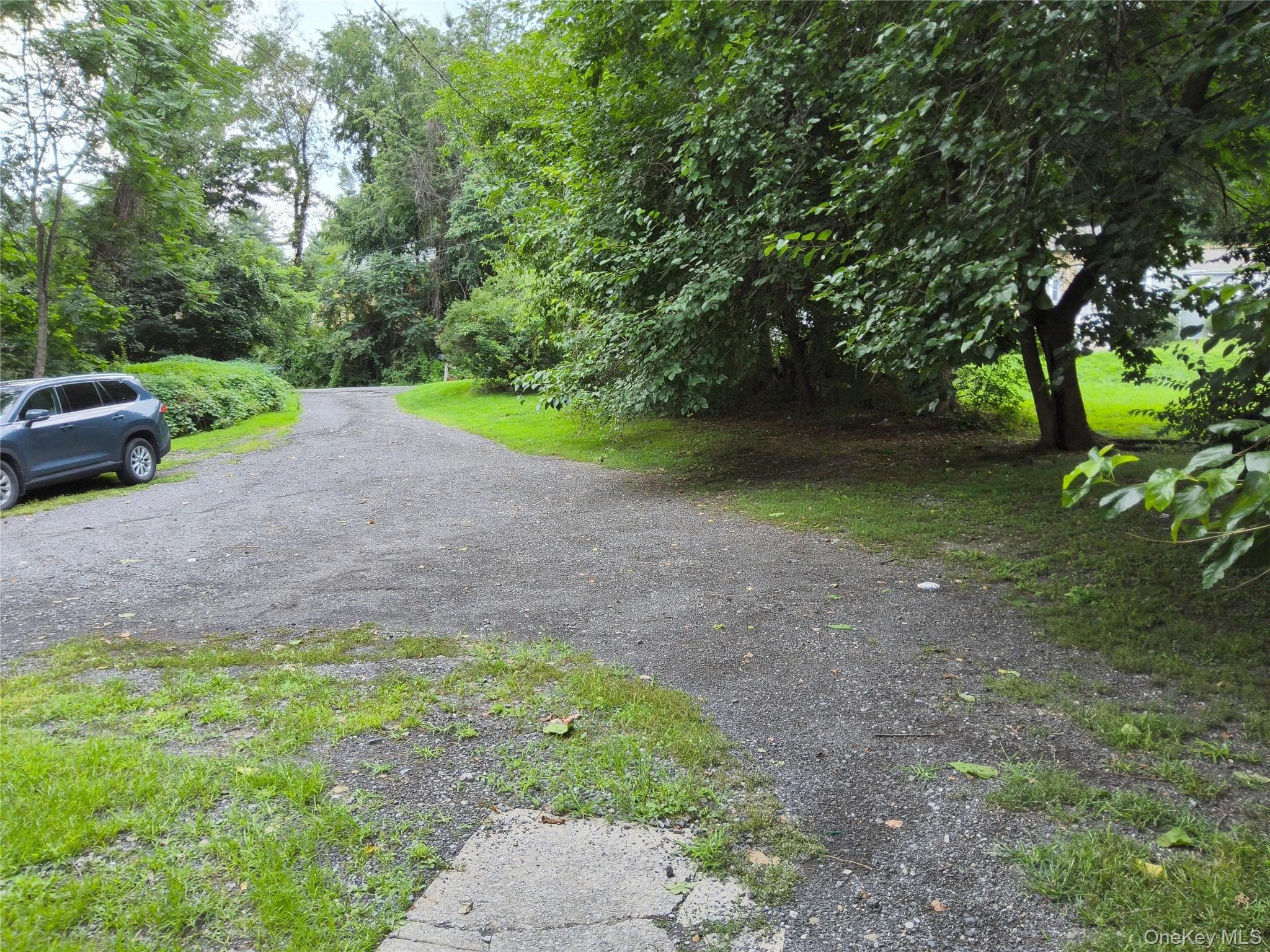 12 Russo Drive thumbnail 5