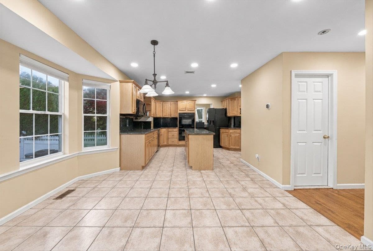 47 Stratler Drive thumbnail 8