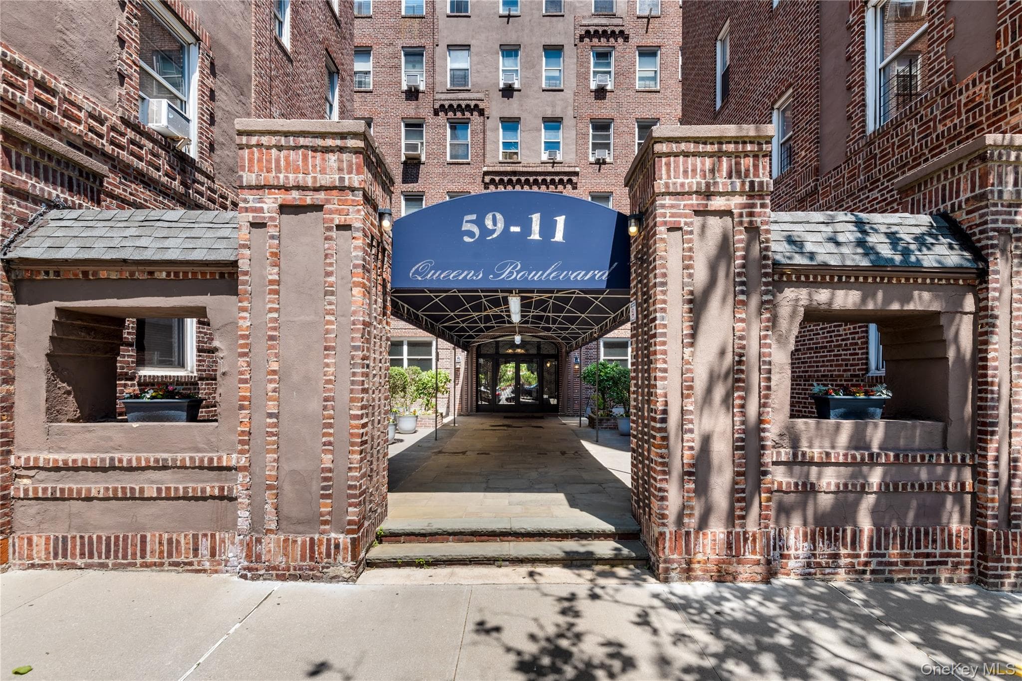 59-11 Queens Boulevard Unit: 4P photo 1