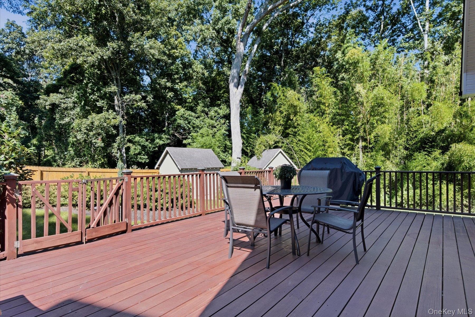 24 Sylvan Lane thumbnail 8