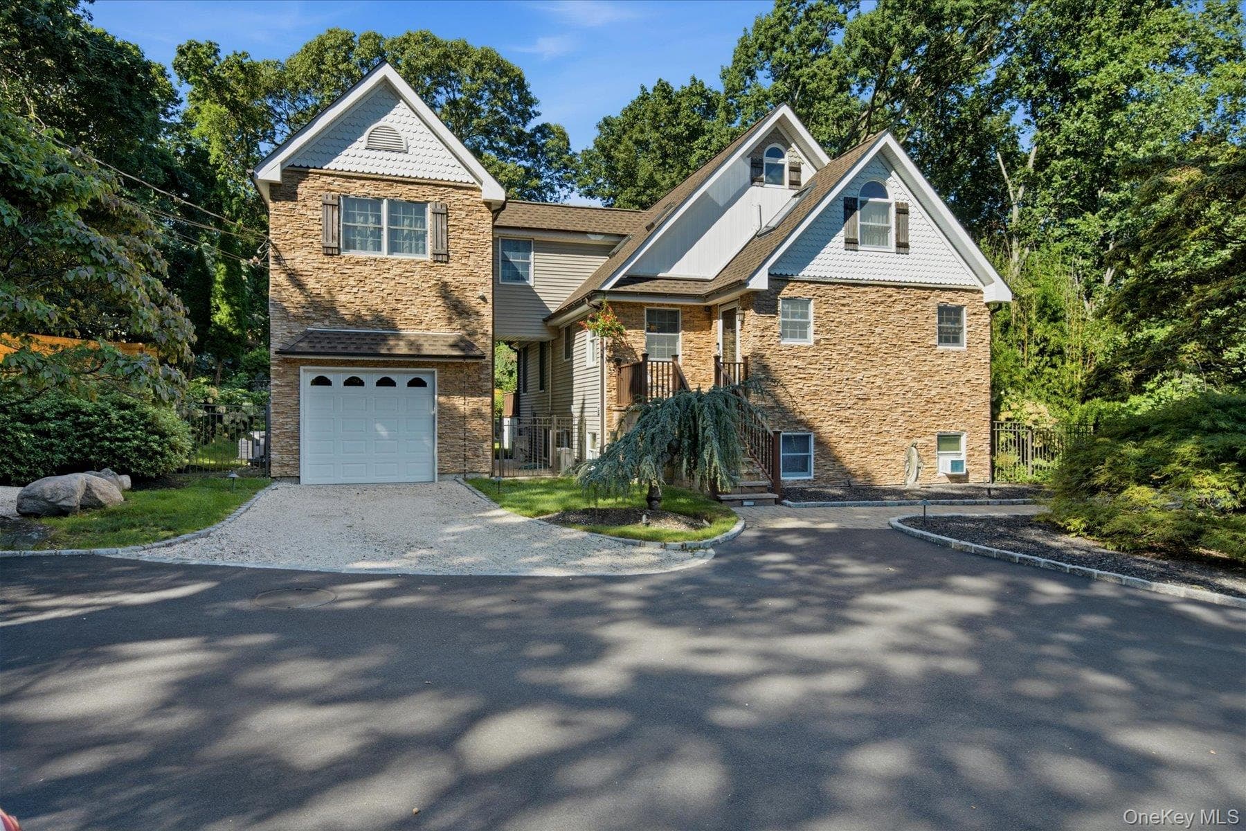 24 Sylvan Lane thumbnail 2