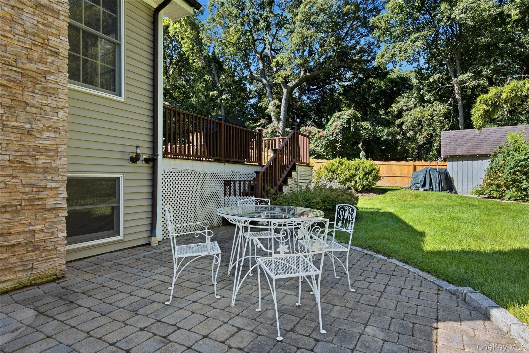 24 Sylvan Lane thumbnail 10