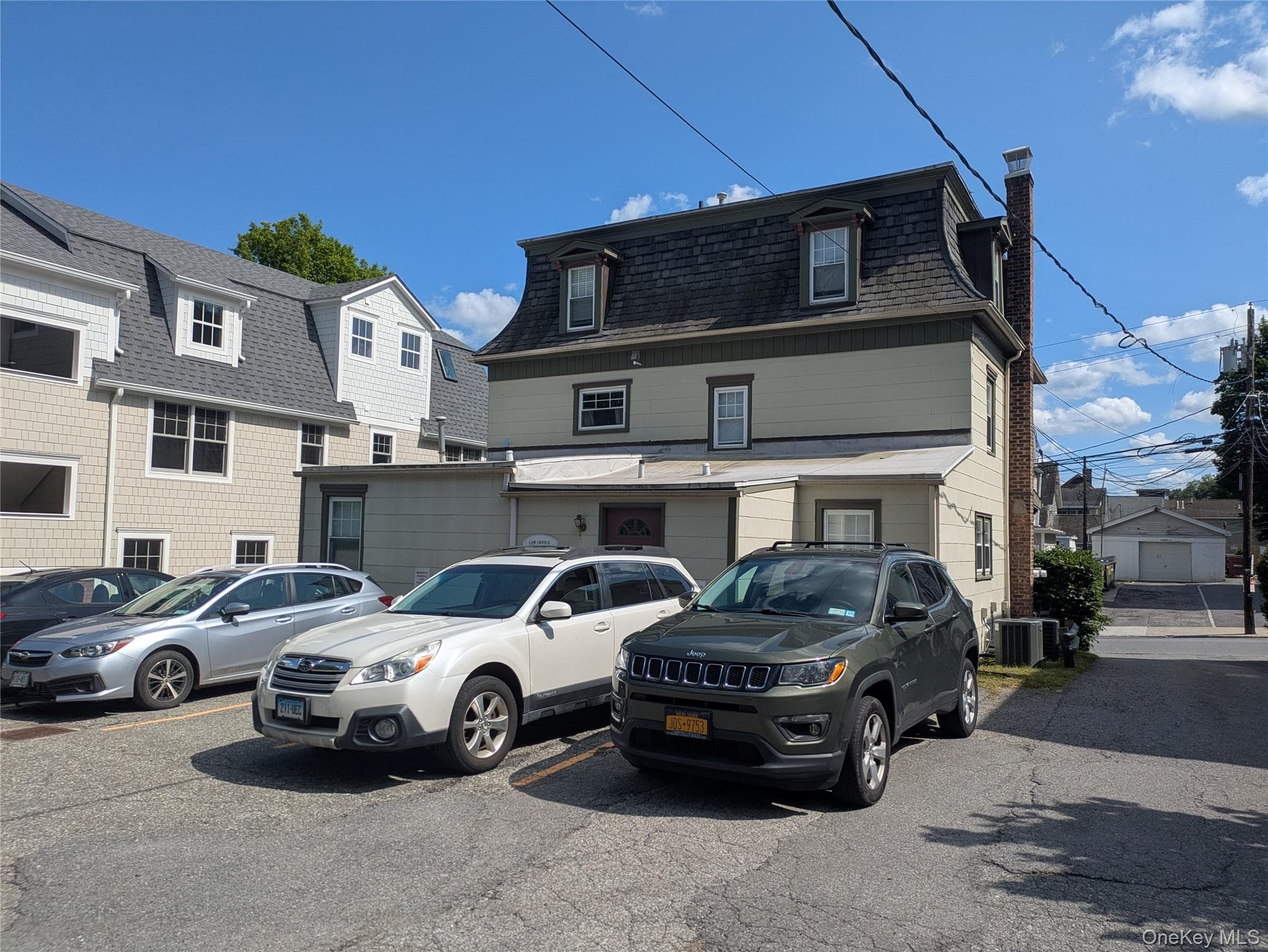 11-13 Edgemont Road Rd thumbnail 3