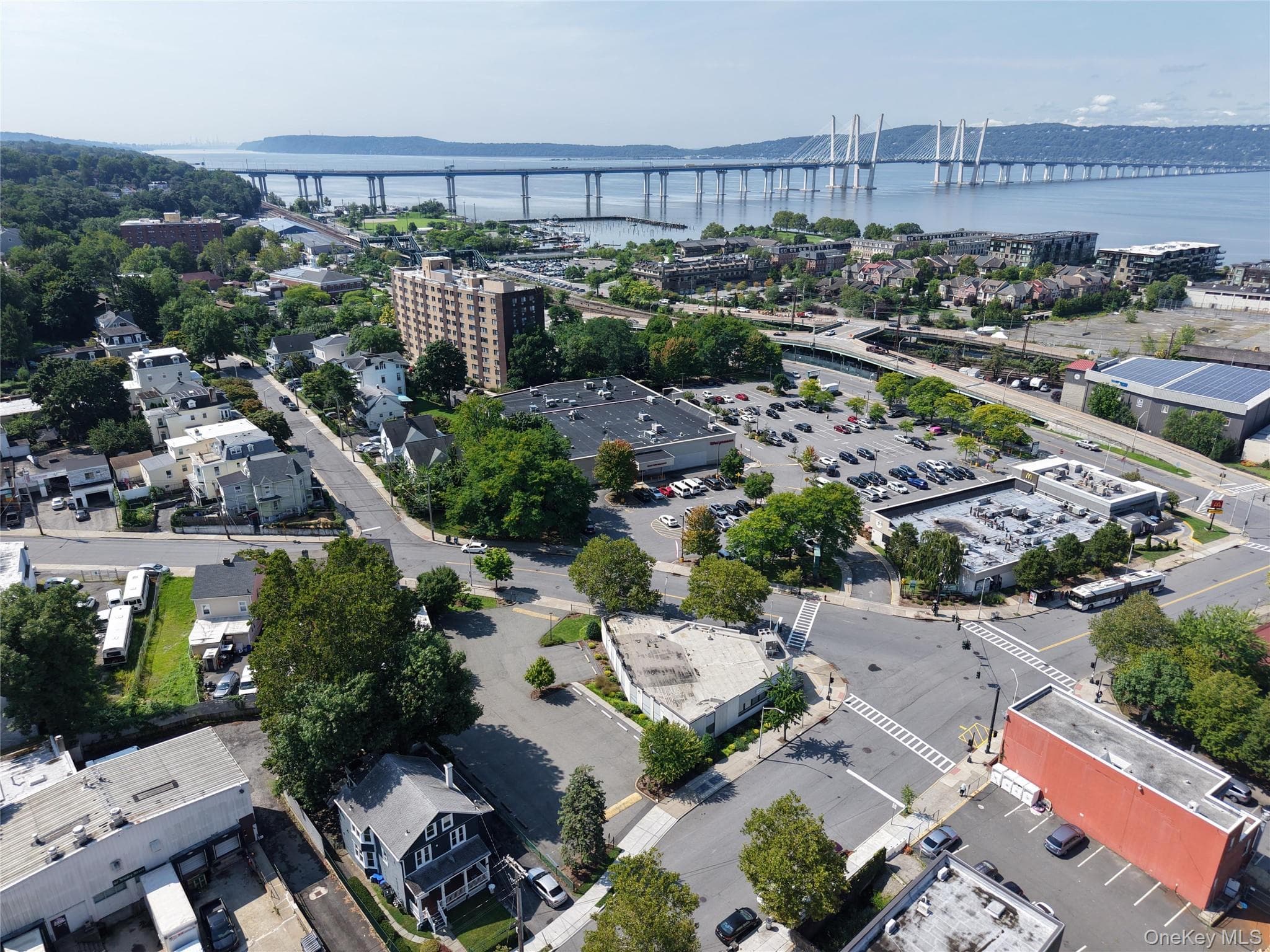 131 Central Avenue thumbnail 5