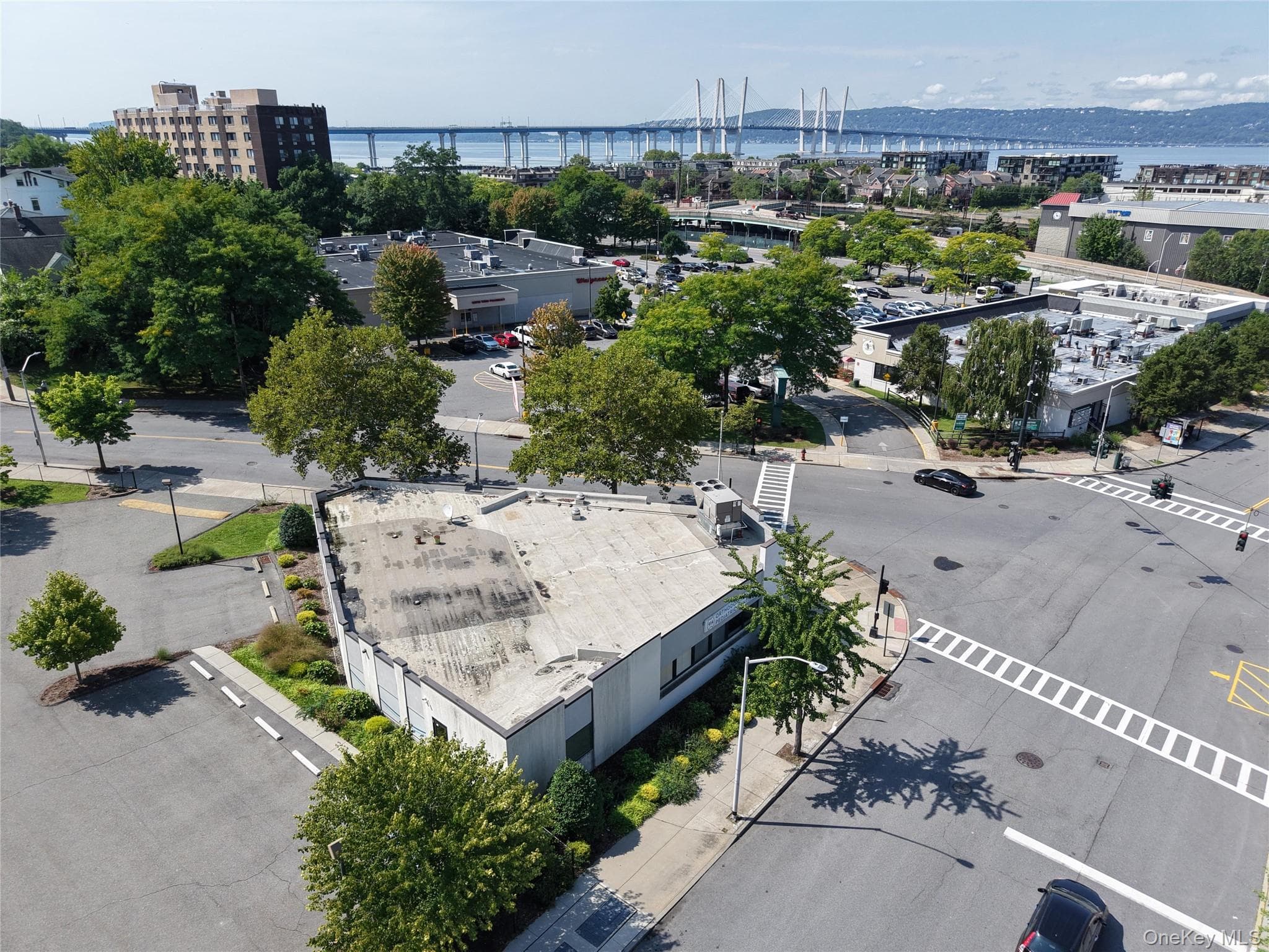 131 Central Avenue thumbnail 2