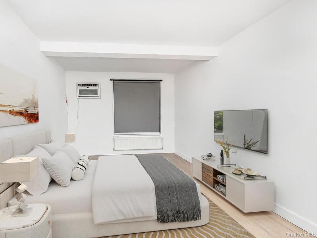2750 Johnson Avenue Unit: 4 thumbnail 9