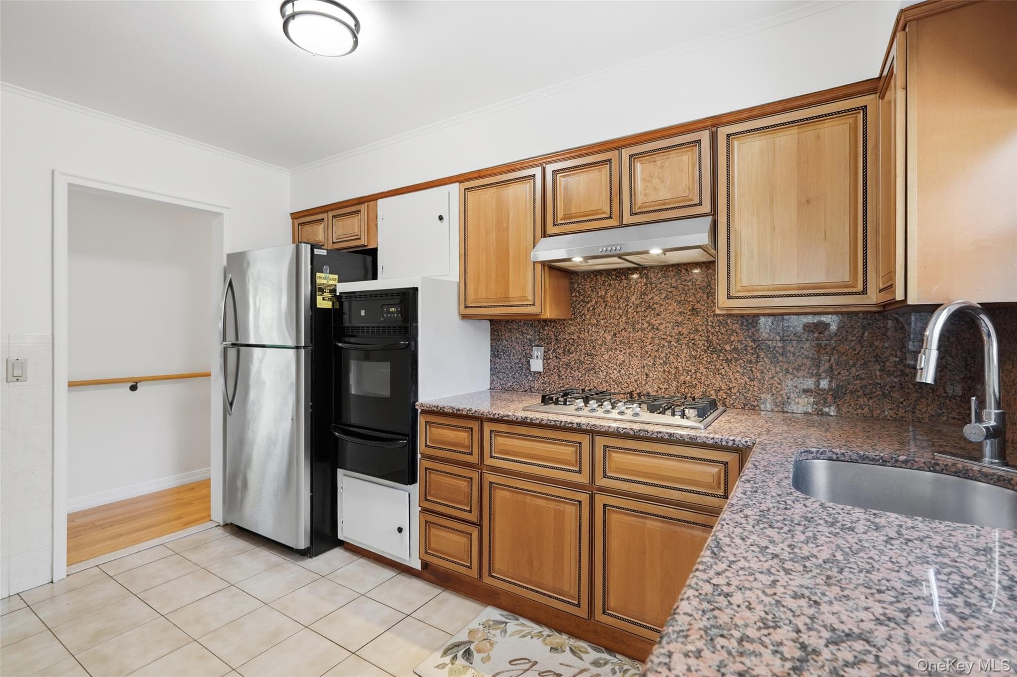 816 N Broadway thumbnail 7