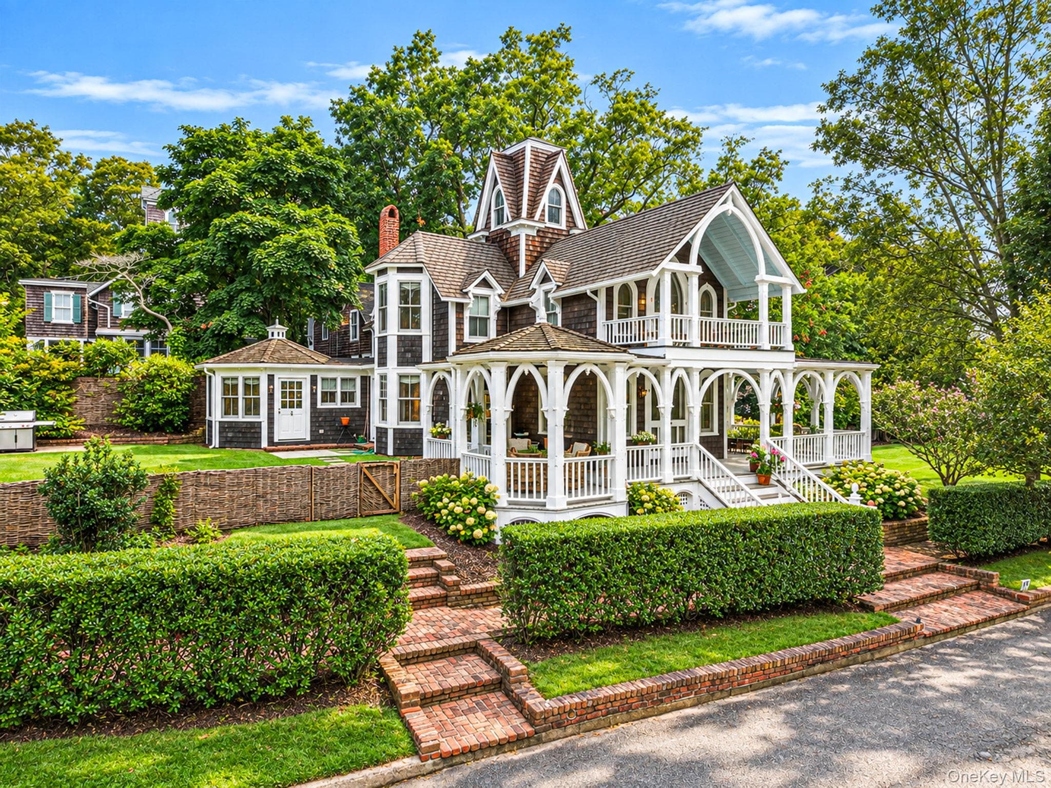13 Spring Garden Avenue thumbnail 2