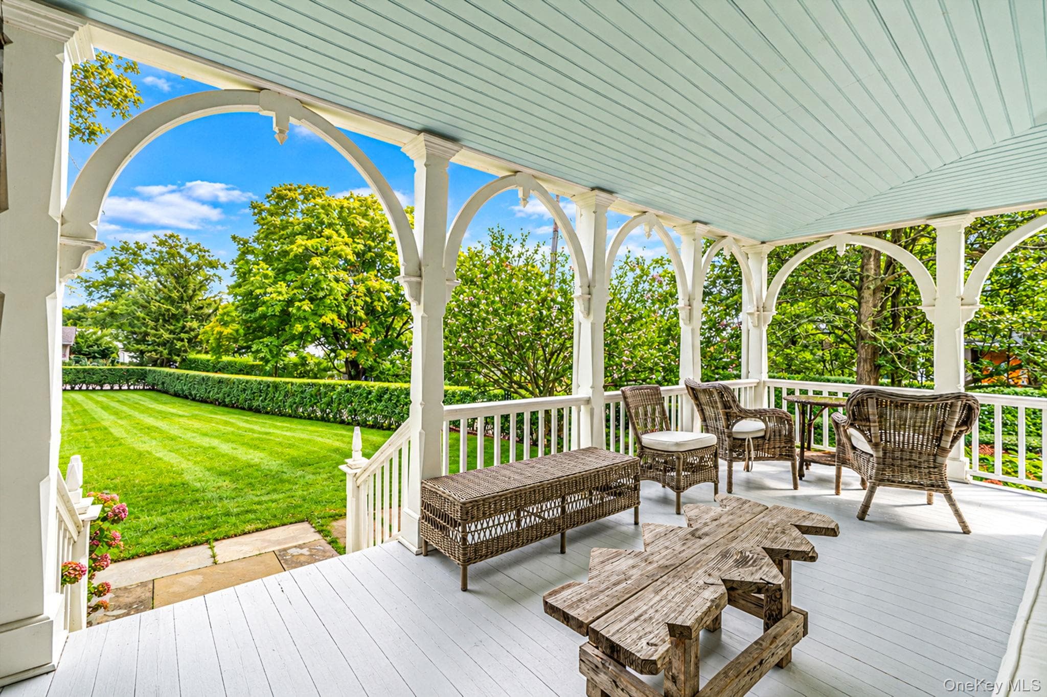 13 Spring Garden Avenue thumbnail 3