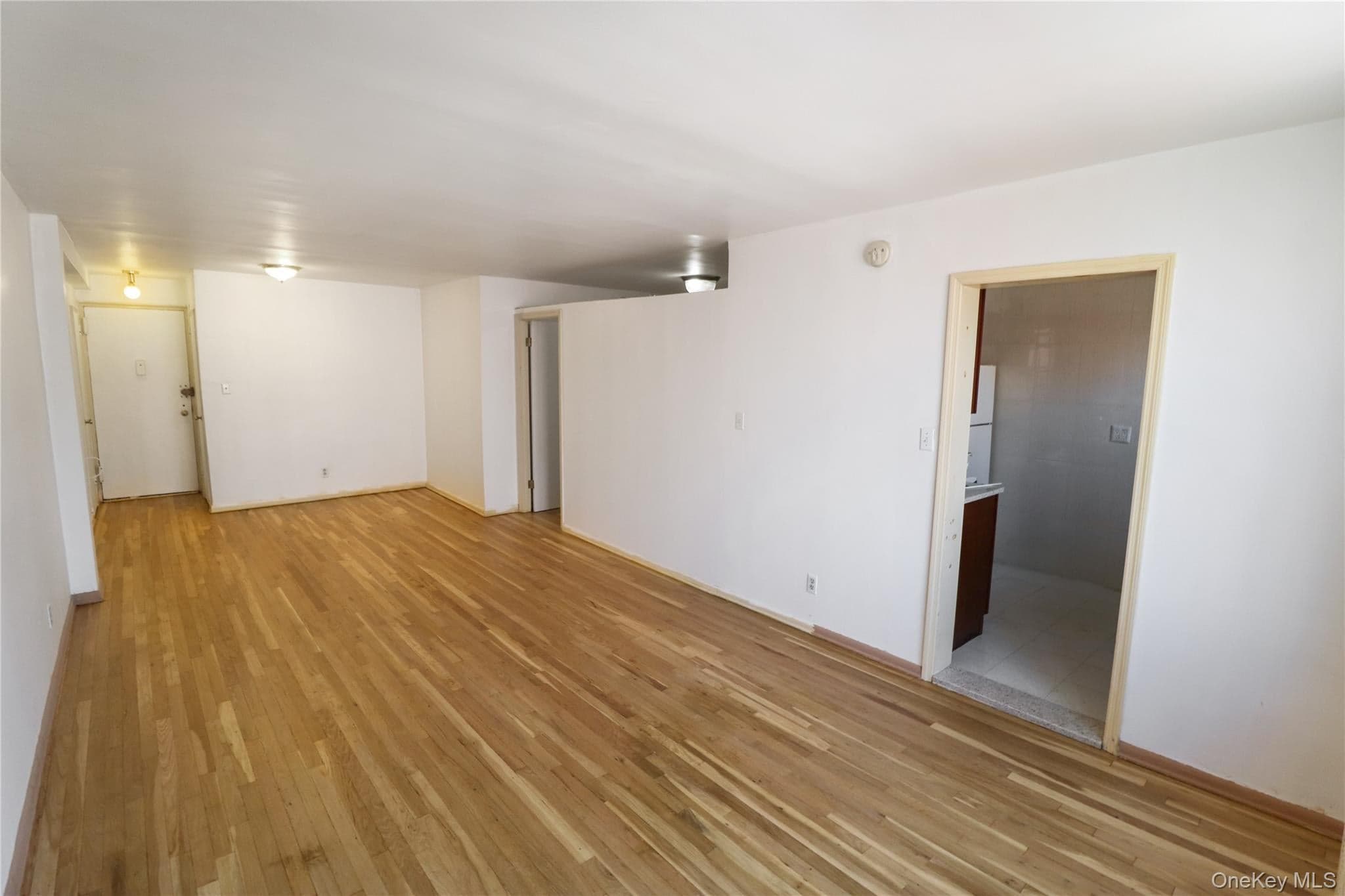 41-25 Kissena Boulevard Unit: 5HH thumbnail 3