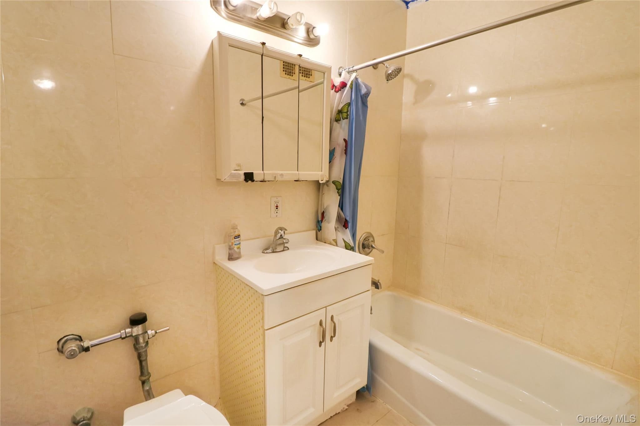 41-25 Kissena Boulevard Unit: 5HH thumbnail 4
