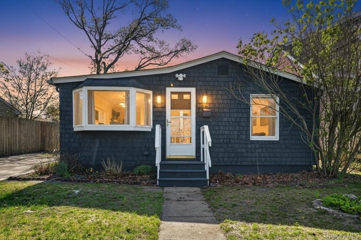60 & 56 Lake Shore Drive thumbnail 23