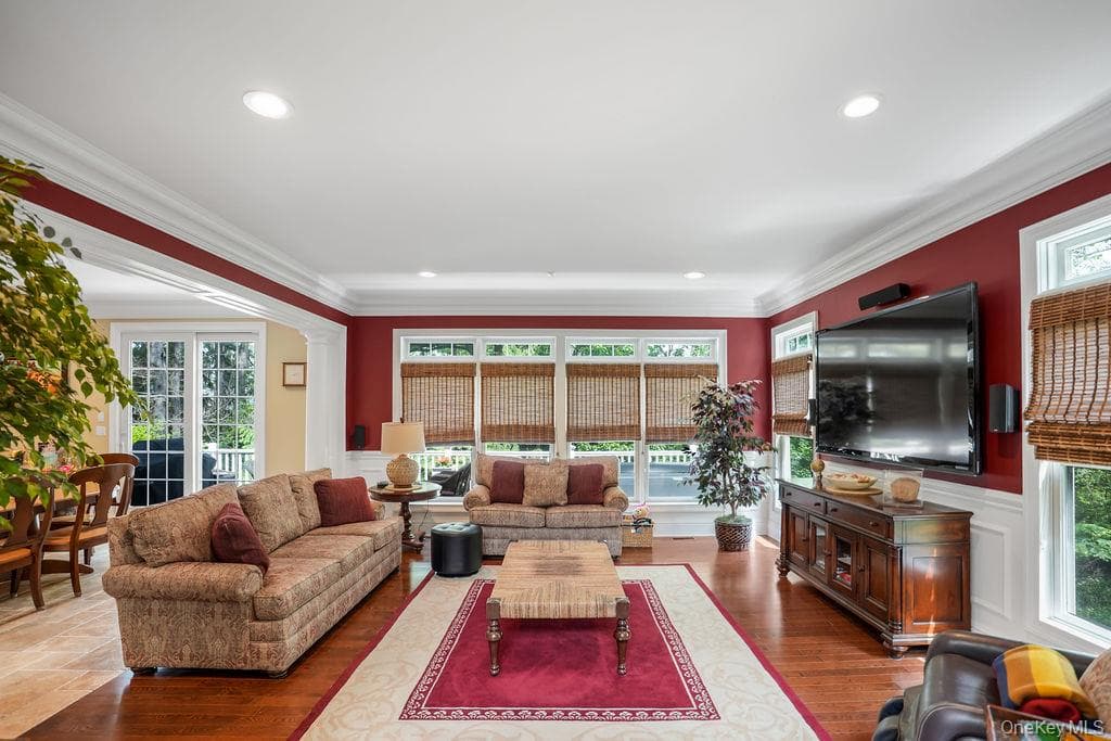 899 Harbor View Road thumbnail 8