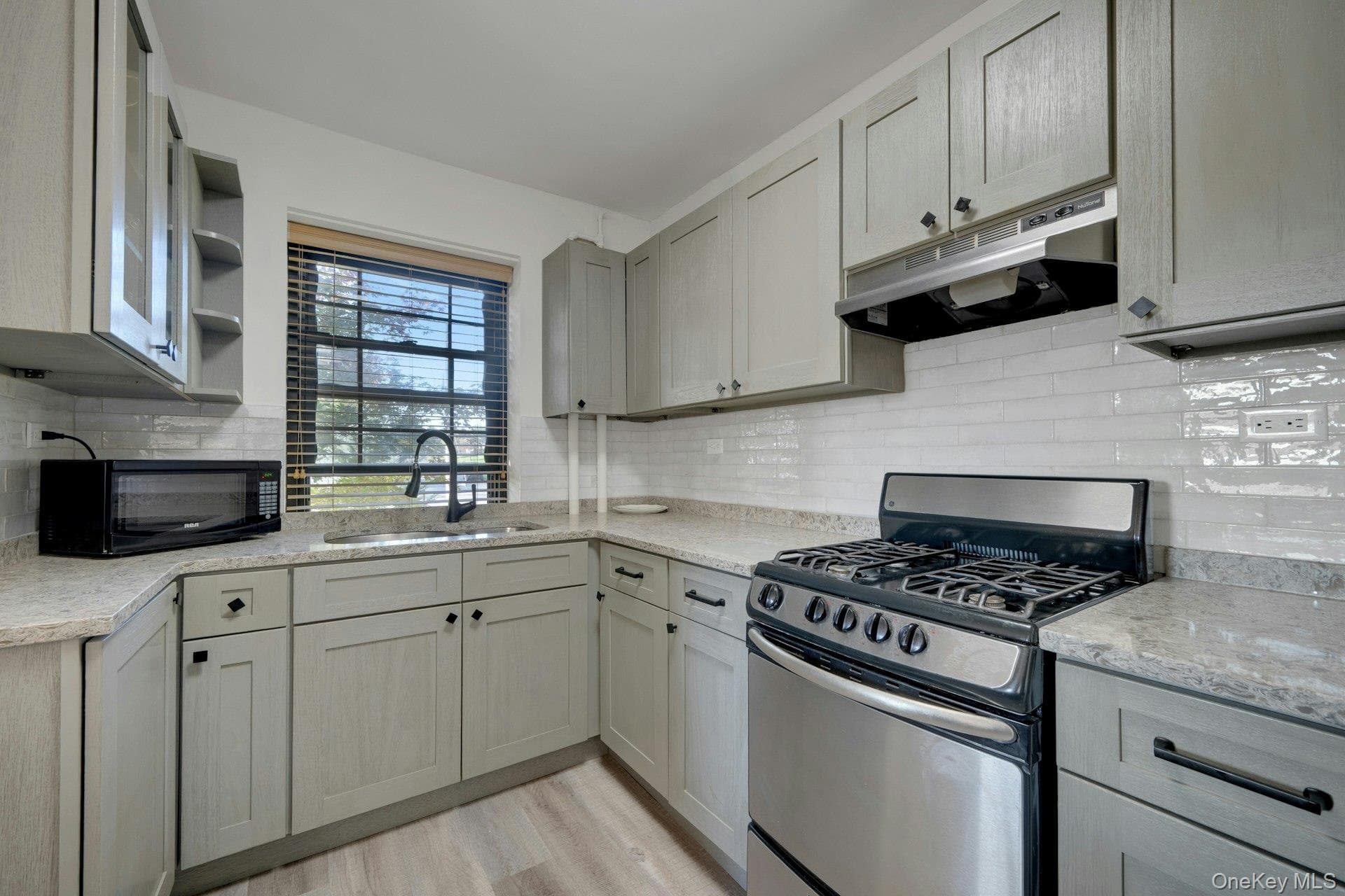 26 Manchester Road Unit: 2L thumbnail 14