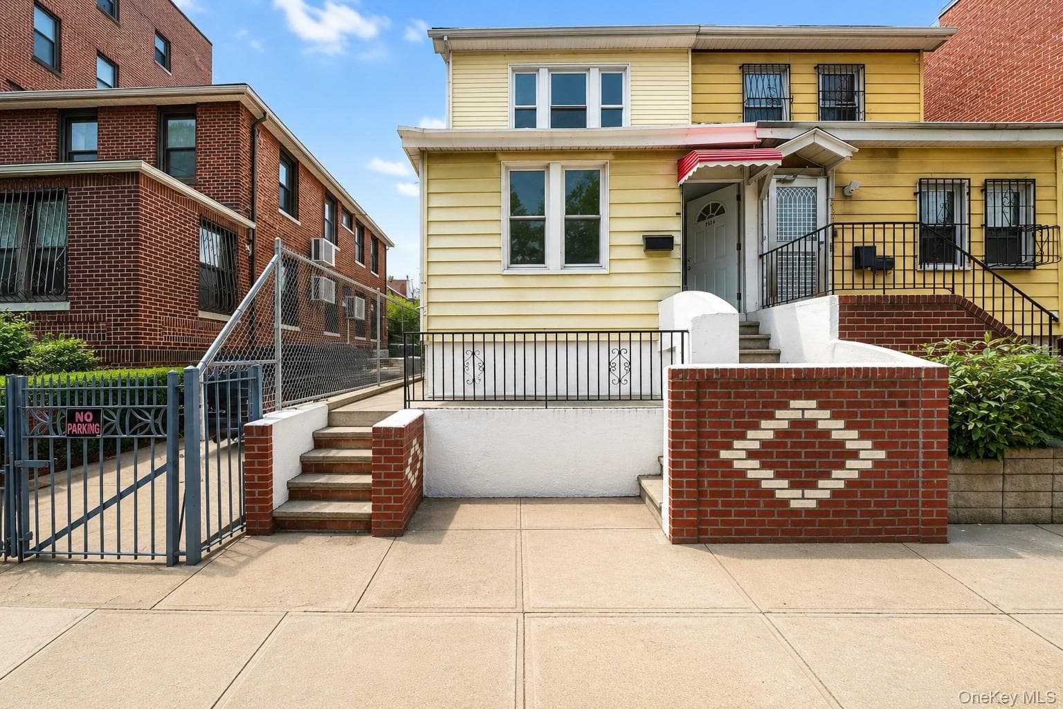 4043 69th Street, Woodside