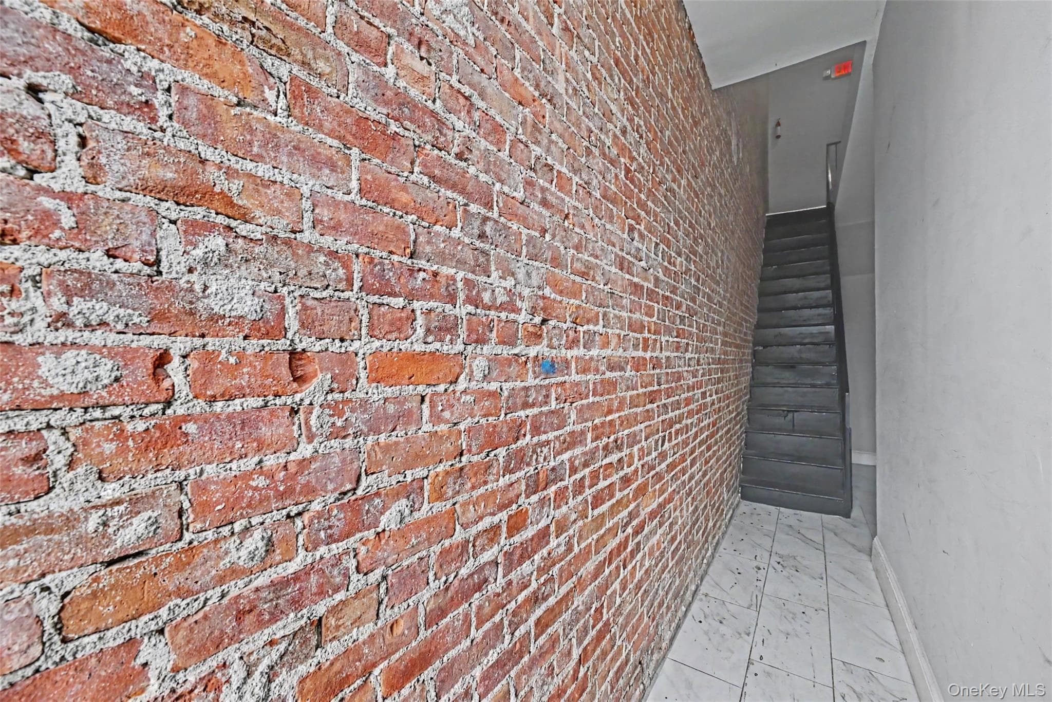 164 Broadway thumbnail 30