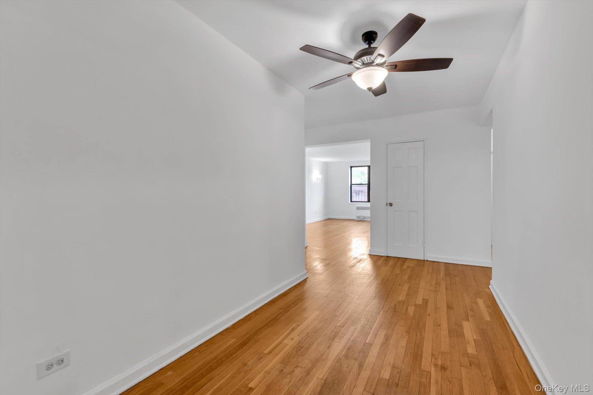 40 E 43rd Street Unit: 3B thumbnail 5