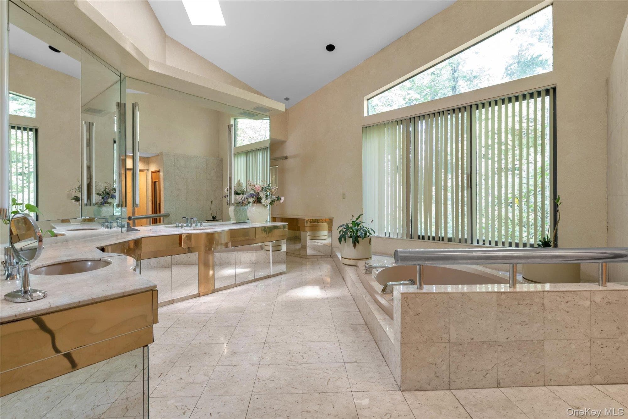 4 Broadlawn Avenue thumbnail 16