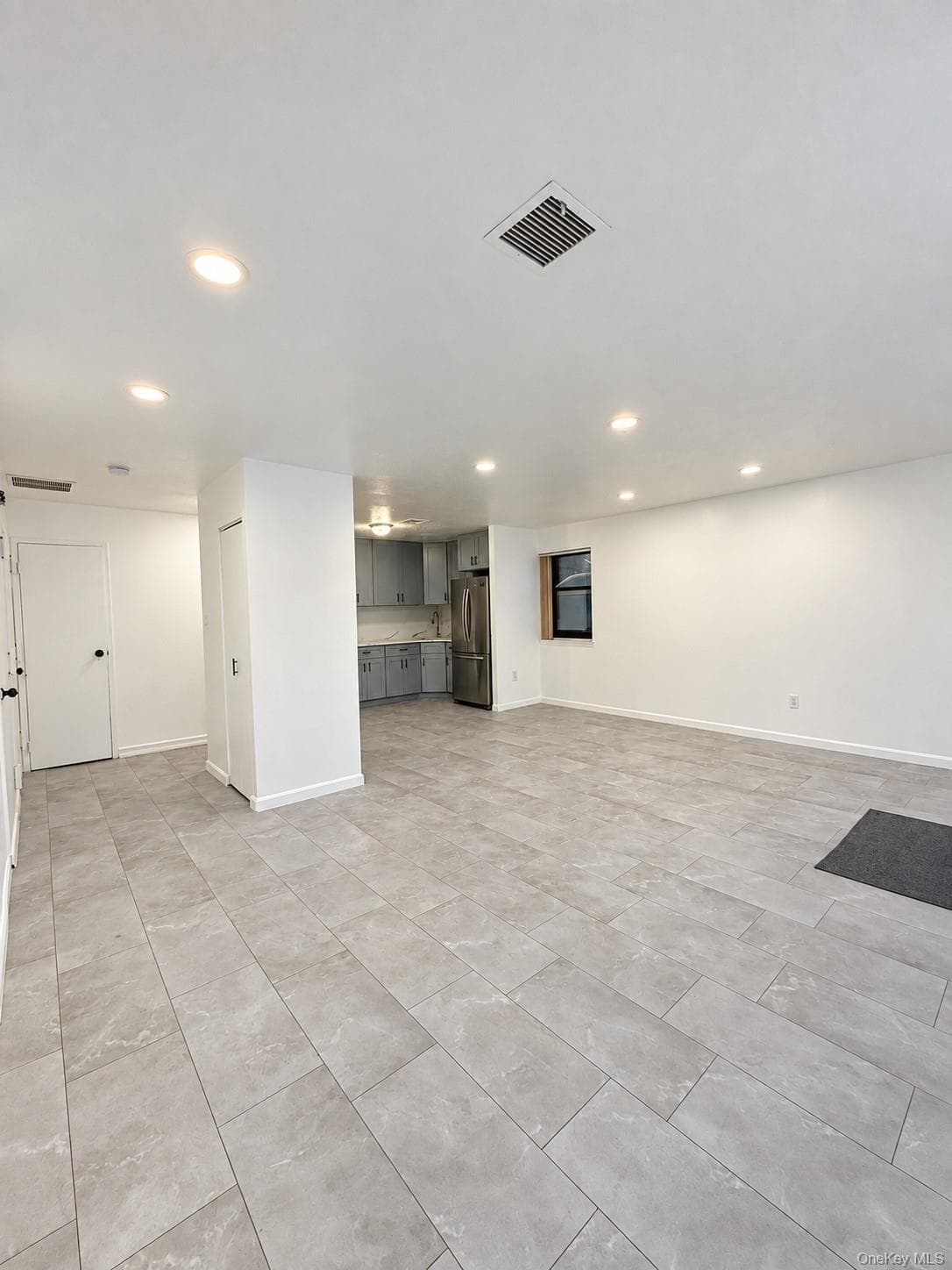 818 Trinity Avenue Unit: B thumbnail 6