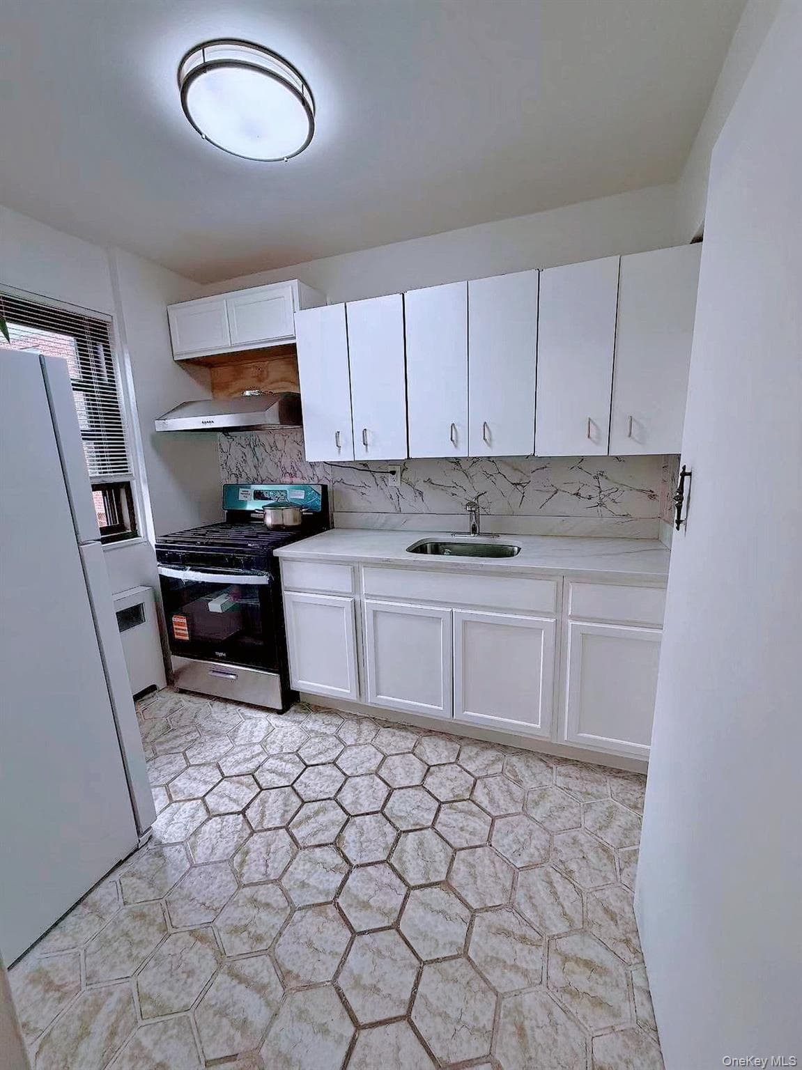 81-06 155 Avenue Unit: 2 thumbnail 9