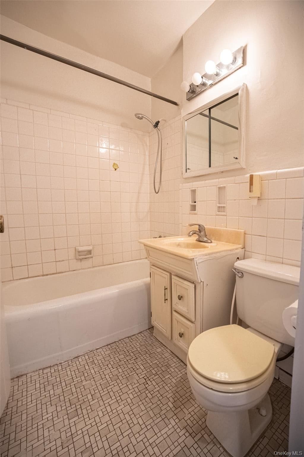 144-30 Sanford Avenue Unit: 2N thumbnail 12