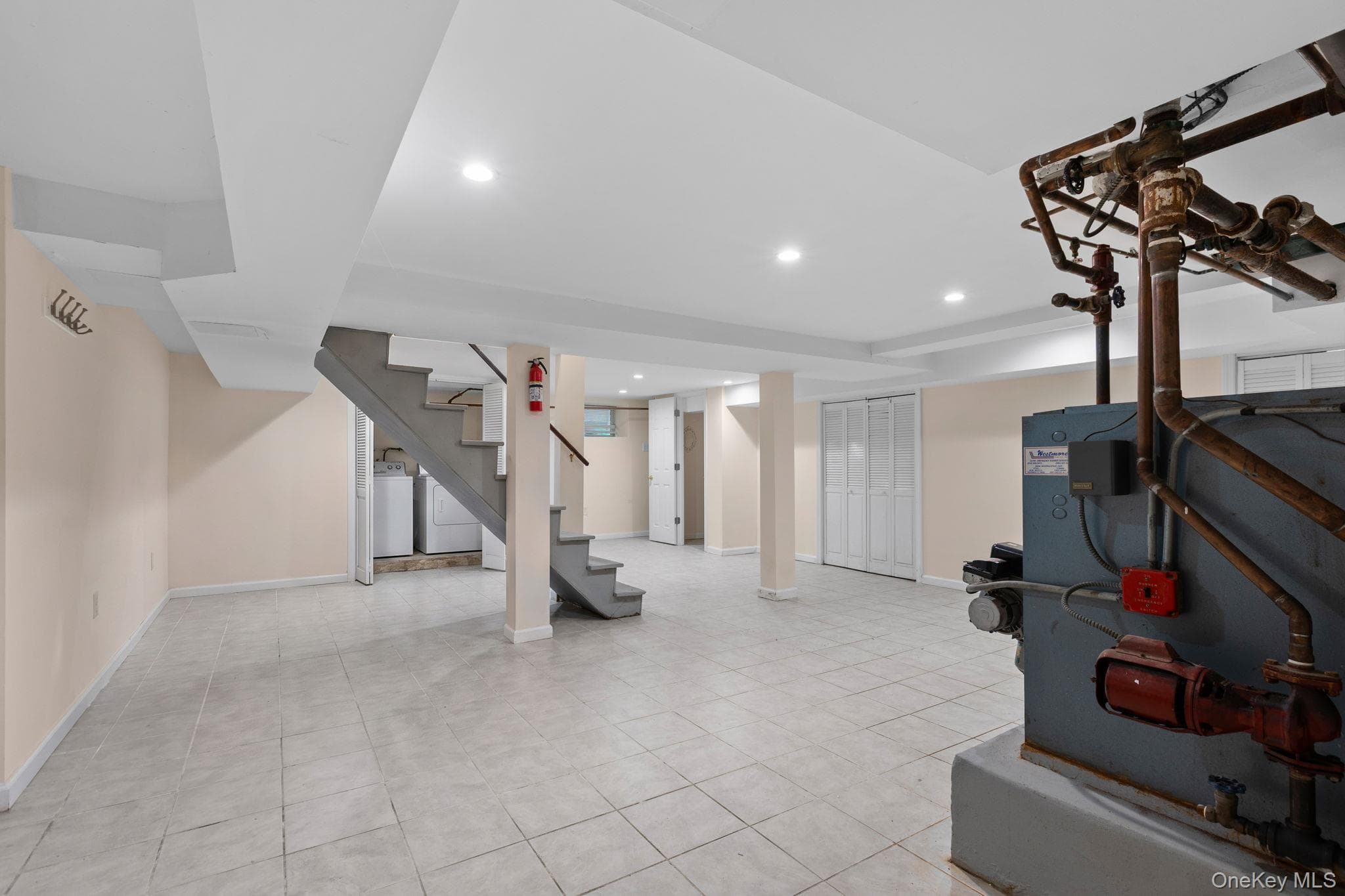 24 Wesley Avenue thumbnail 26
