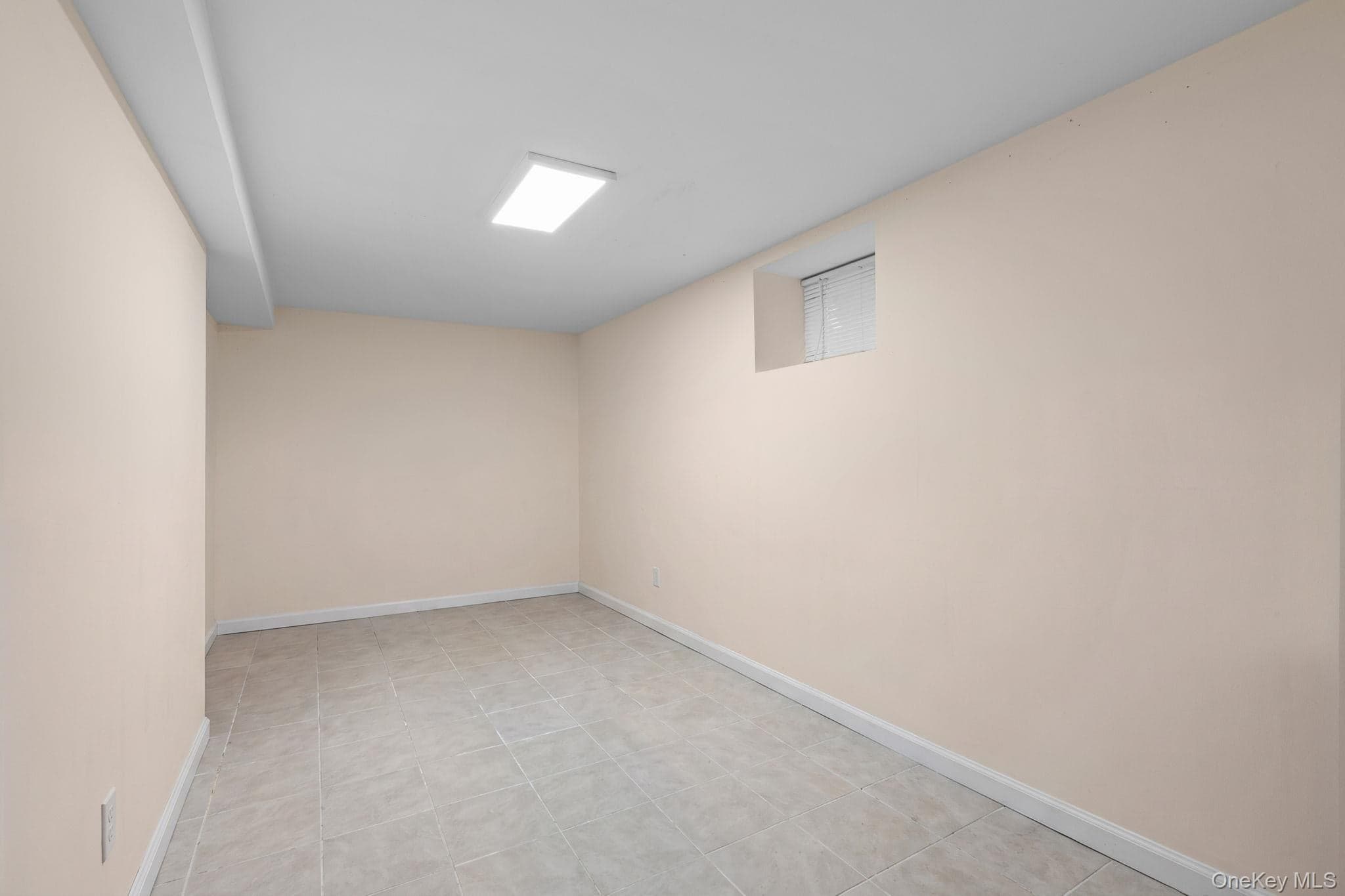 24 Wesley Avenue thumbnail 25