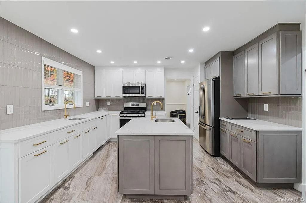169 S Pascack Road thumbnail 13
