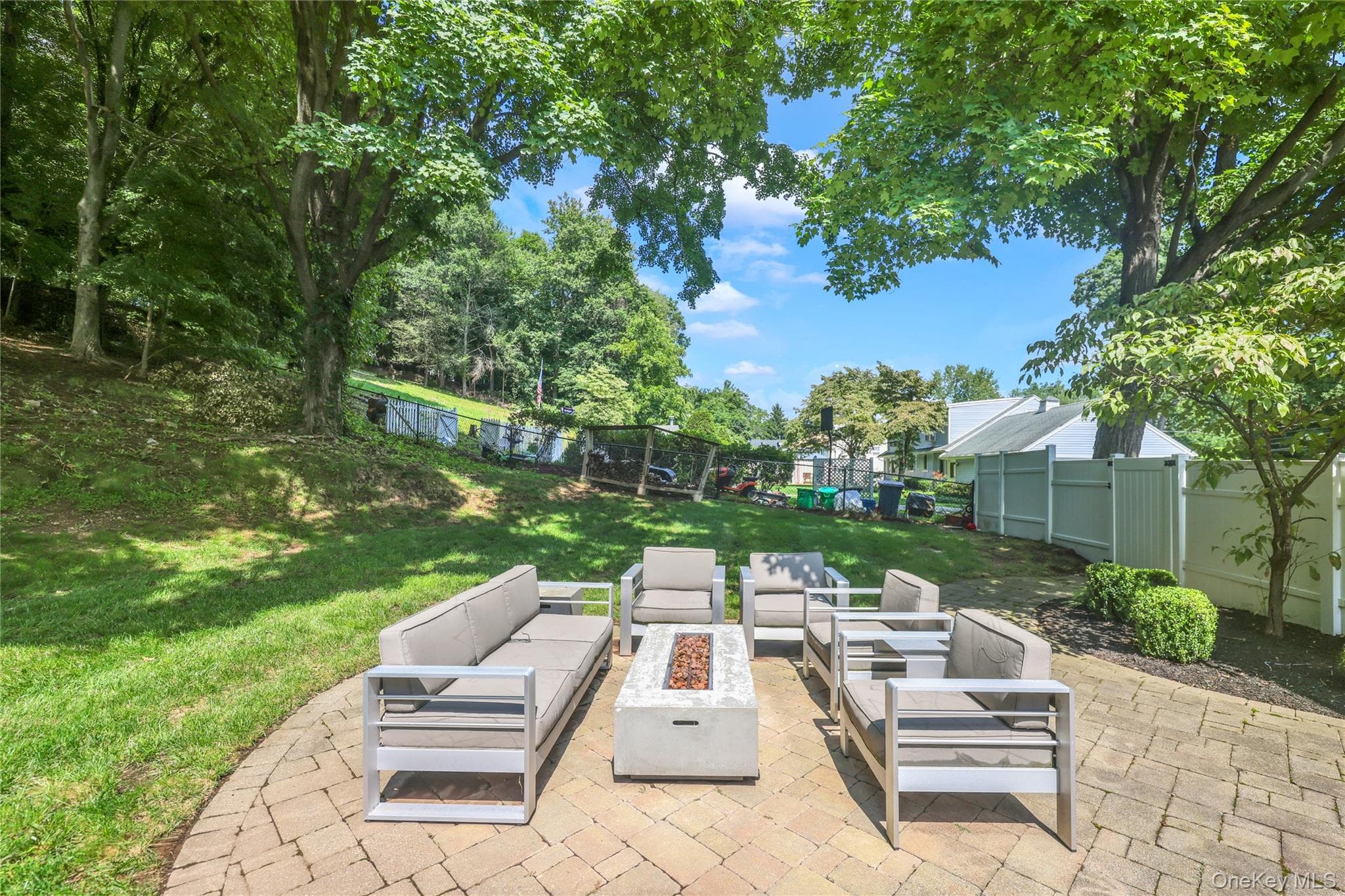 169 S Pascack Road thumbnail 27